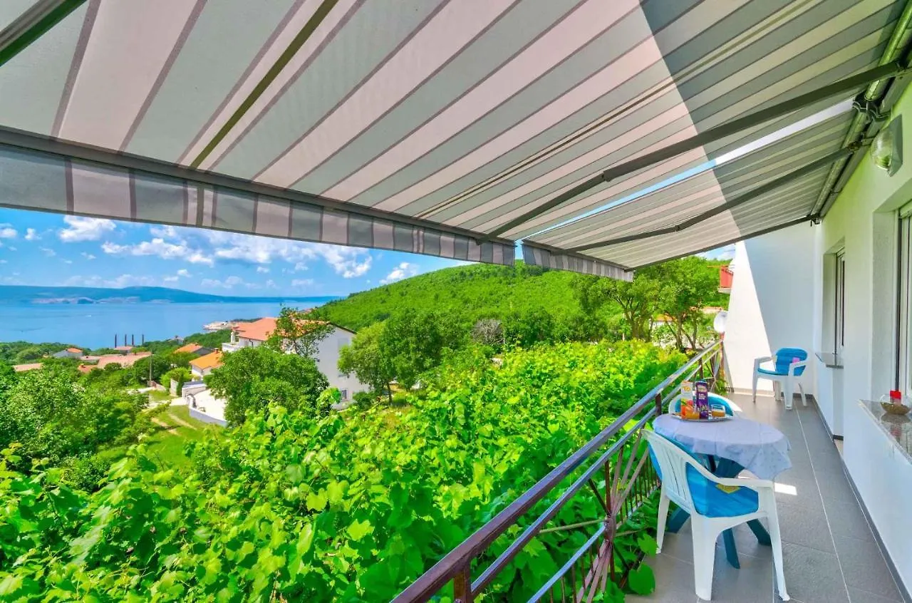 Apartment In Novi Vinodolski 15274 Chorvatsko